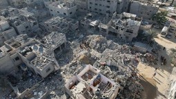 إسرائيل دمرت 200 ألف وحدة سكنية في غزة خلال 20 يوماً