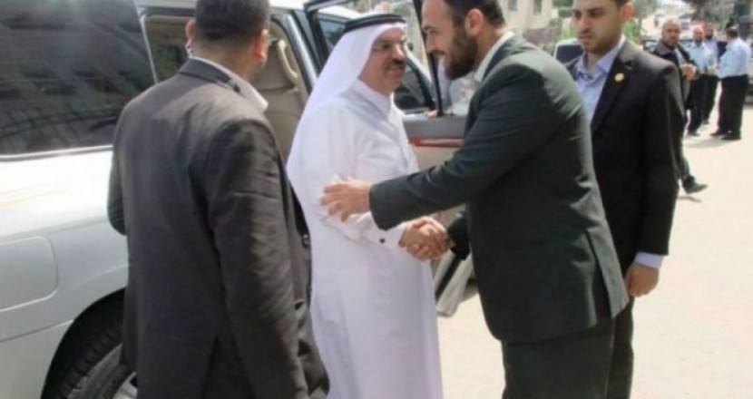 السفير العمادي يصل غزة عبر معبر بيت حانون