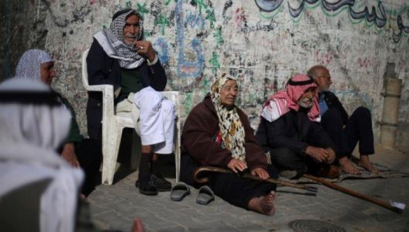 البنك الدولي: فرد واحد من أصل اثنين في قطاع غزة يعاني من الفقر