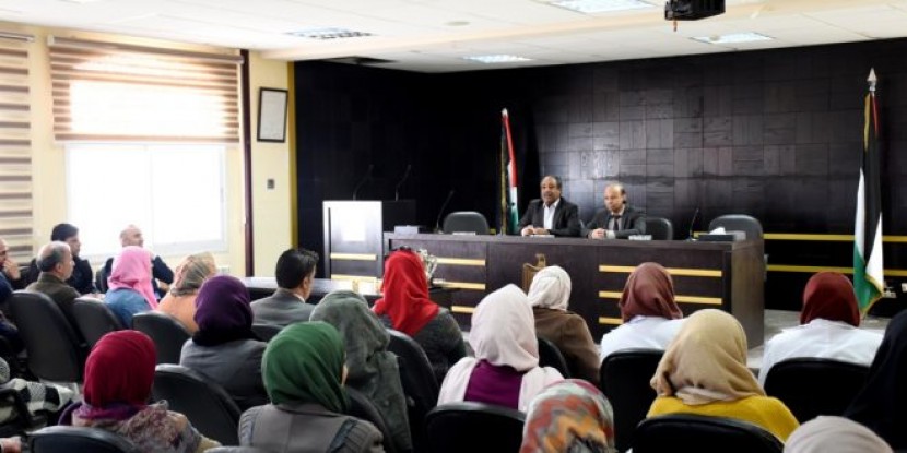 محافظة سلفيت ومديرية الصحة تنفذان حملة لفحص السكر لكادر مؤسسة المحافظة