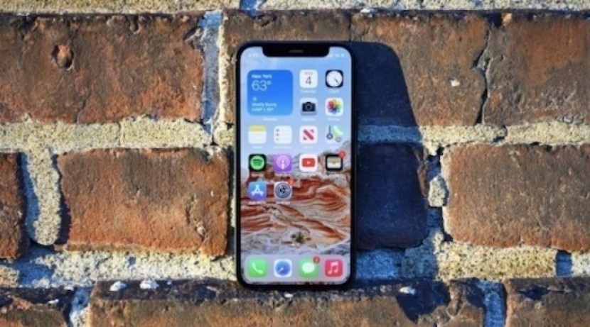 آبل تنوي التوقف عن إنتاج آيفون 12 ميني