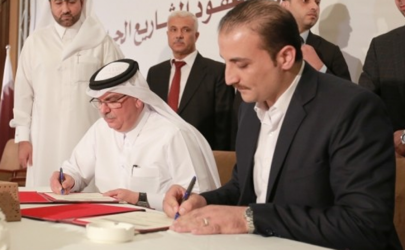 العمادي يوقع عقود بقيمة 5 مليون دولار لمشاريع جديدة في غزة
