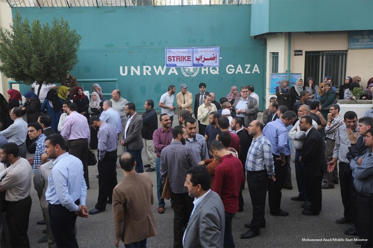 المفوض العام للأونروا يوجه رسالة للاجئين الفلسطينيين وموظفي الوكالة