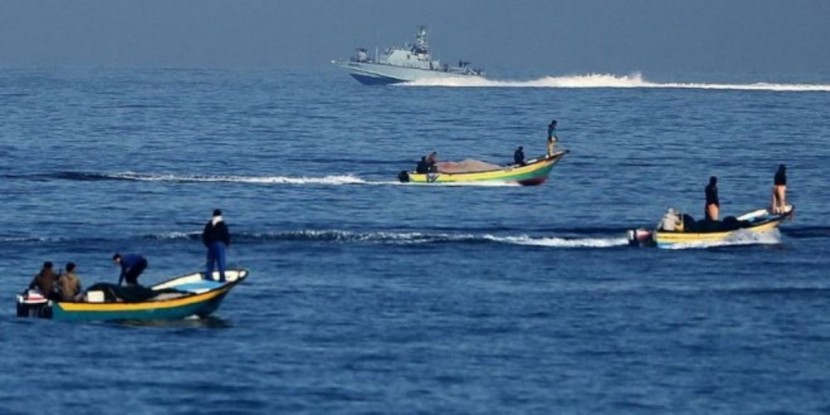 تقرير جديد يوثق خروقات الاحتلال بحق الصيادين بغزة