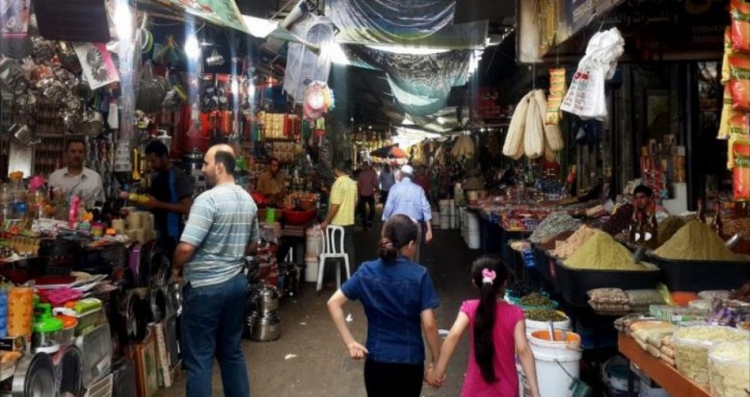 ​الركود التجاري يهيمن على أسواق غزة مع اقتراب عيد الأضحى