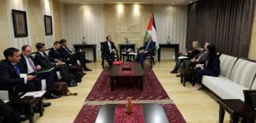 الحمد الله يبحث مع وزير التجارة البريطاني سبل تعزيز التعاون