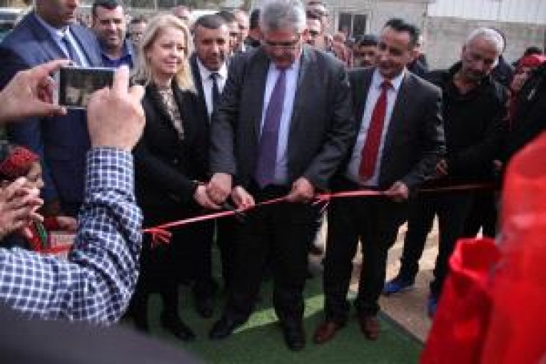 بقيمة 1.785 مليون شيقل غنيم يفتتح عددا من المشاريع التطويرية