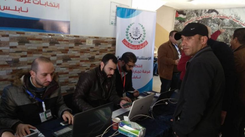 افتتاح صناديق الاقتراع لانتخابات غرفة تجارة نابلس