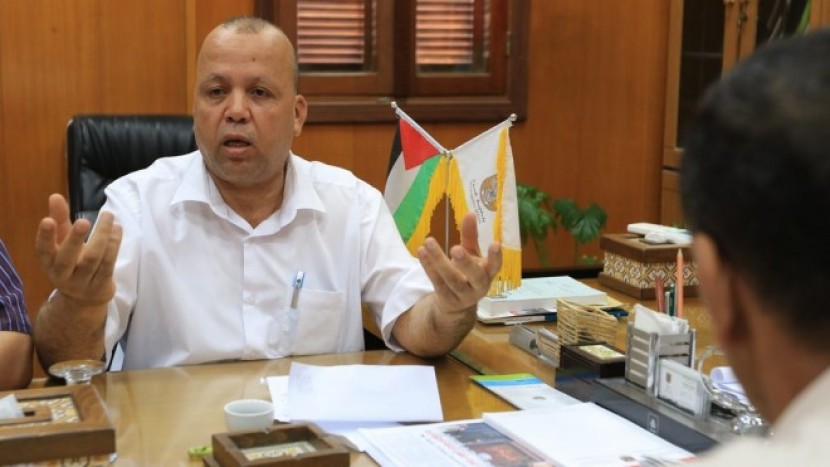 بلدية غزة تبحث مع لجنة ووجهاء حي الشجاعية بشأن مشاريع 