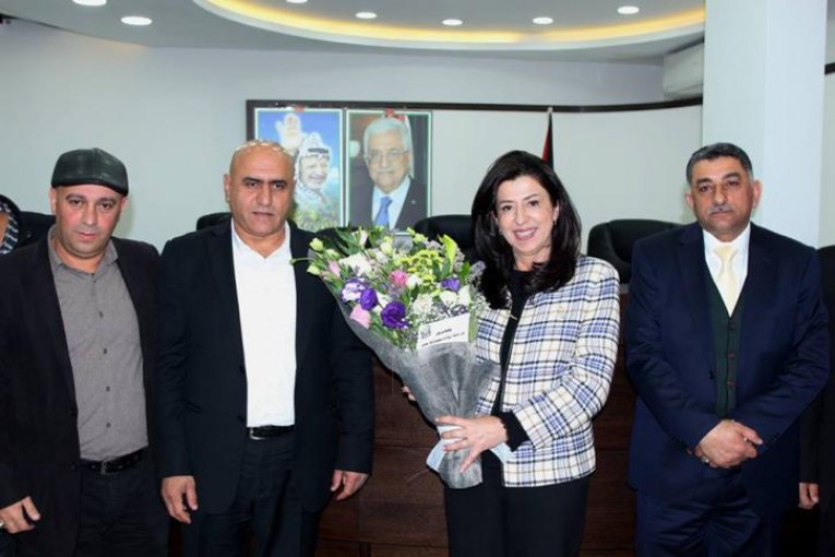 الرجوب وعودة يبحثان سبل النهوض بواقع محافظة جنين تجاريا واقتصاديا