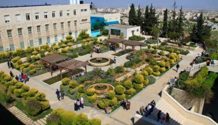 جامعة القدس 7 مليون دولار حجم المساعدات والمنح للعام الدراسي 2017