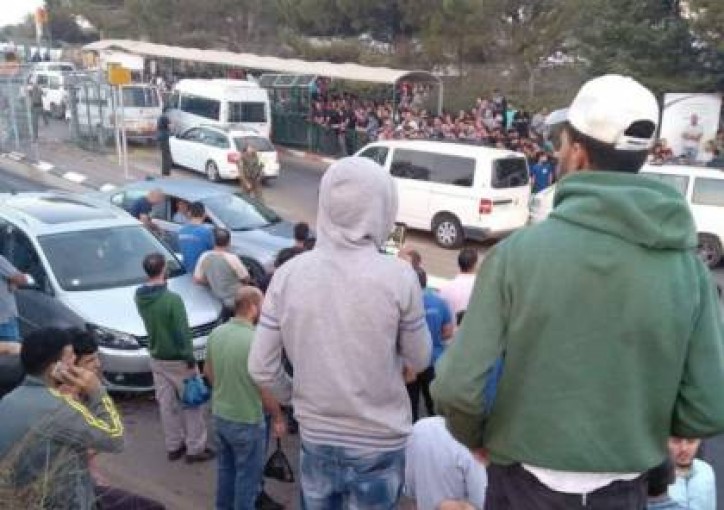 الاحتلال يمنع وصول آلاف العمال إلى عملهم في المستوطنات