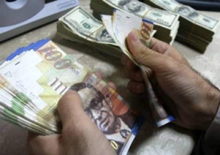 الاحتياطات الرسمية لدى سلطة النقد ترتفع 16 بالمئة خلال تشرين الثاني