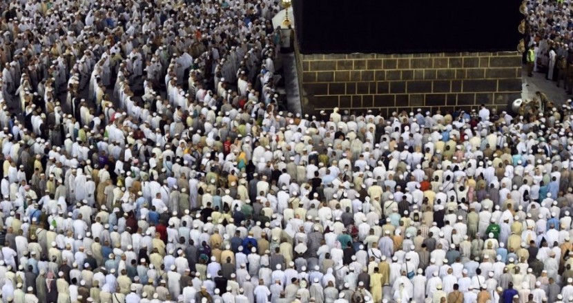 السعودية تمنع تأشيرات الحج والعمرة عن أهالي غزة و فلسطينيي الداخل