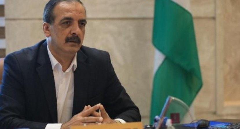 الحايك: لا يوجد موافقة لإصدار تصاريح تحت مسمى عمال لقطاع غزة
