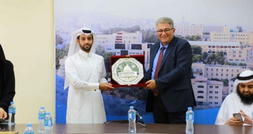 جامعة القدس تستضيف وفداً قطرياً من منظمات مجتمع مدني