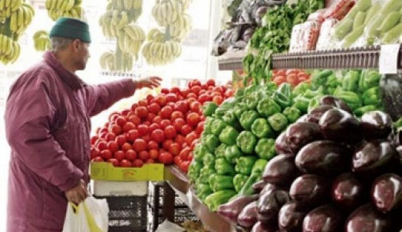 انخفاض حاد على أسعار الخضراوات في غزة والأسواق تعاني ركوداً تجارياً