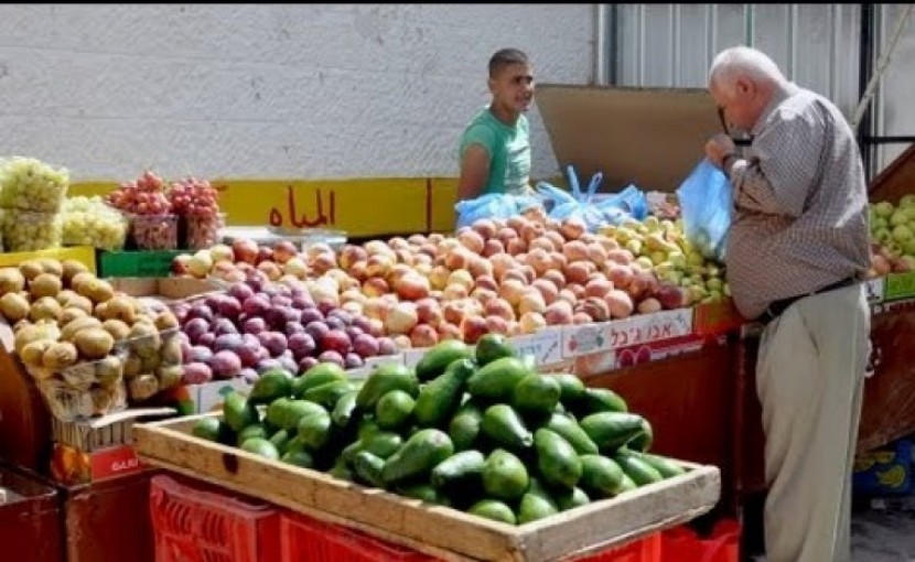 اسباب ارتفاع البندورة والفواكه