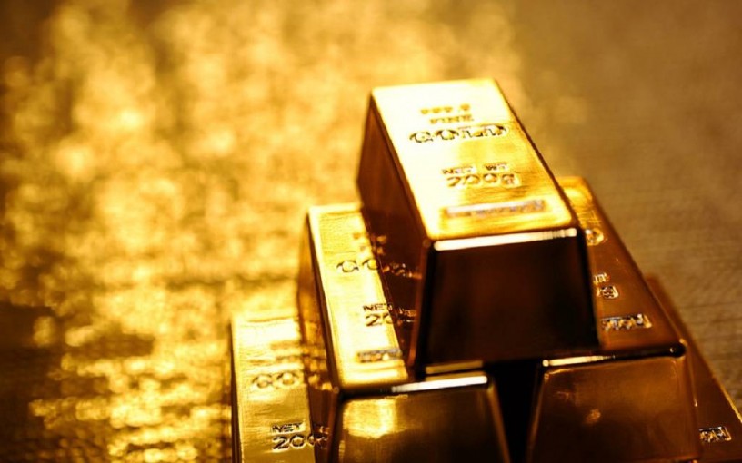 الذهب يتحول للهبوط عند التسوية مع مكاسب الدولار والأسهم