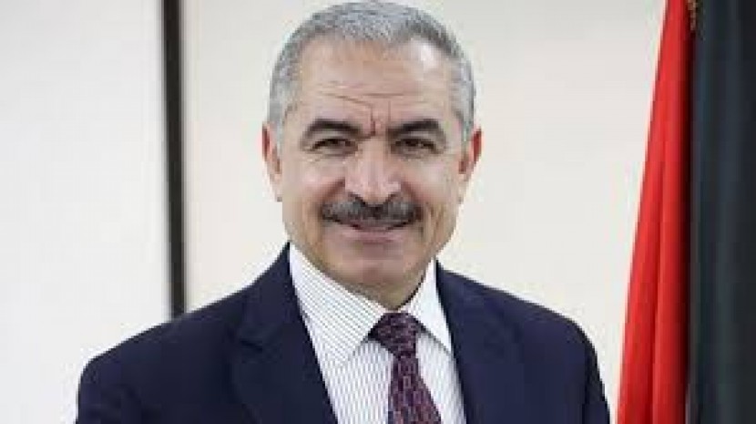اشتية: الحكومة ستعمل على خلق تنمية متوازية بين كافة المحافظات
