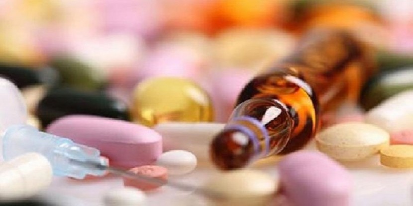 نقابة الصيادلة تحذّر من التعامل مع أدوية ومواد التجميل مروجة عبر الإنترنت