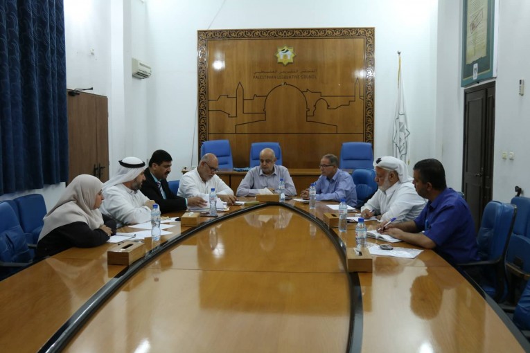 التشريعي:الأوضاع الصحية والتعليمية في غزة خطيرة