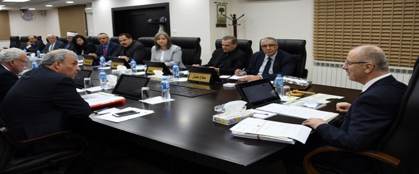 مجلس الوزراء يصادق على مشروع نظام بدل الخدمات المترتبة على التعامل في الاستثمار