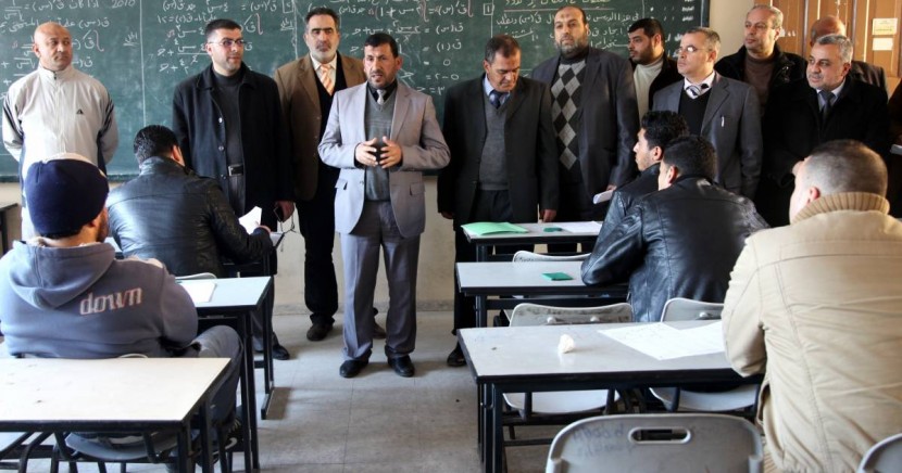نحو 40 ألف خريج يتقدمون لامتحان الوظائف التدريسية بغزة