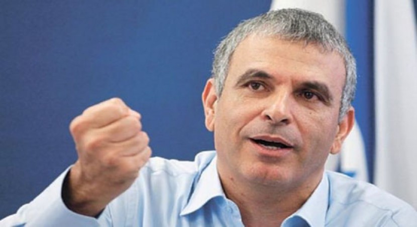 إسرائيل تهدد بخفض تحويلات الضرائب الفلسطينية مجدداً