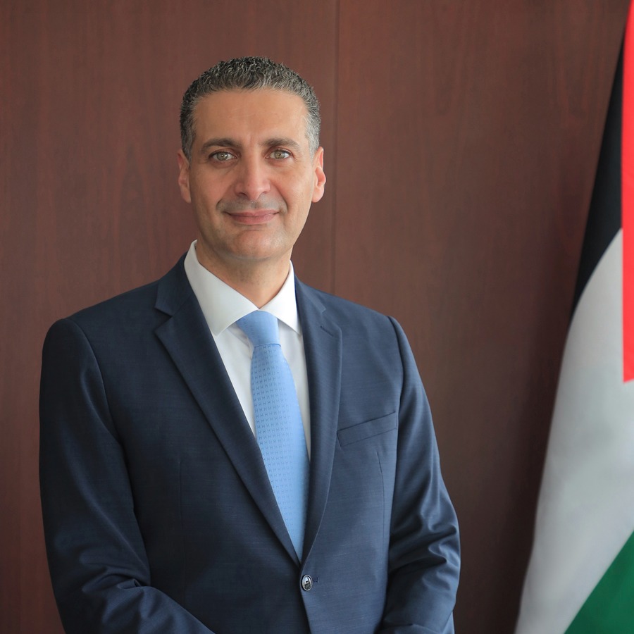 عبد المجيد ملحم رئيساً تنفيذياً لمجموعة الاتصالات الفلسطينية وإبراهيم خرمان نائباً له