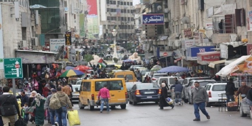 خبير: توسيع القاعدة الضريبية وقوع بالفخ