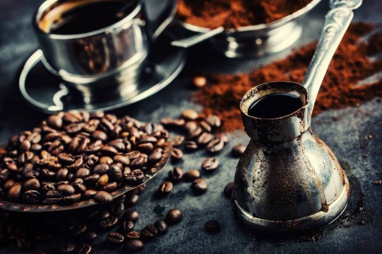 في يومها العالمي.. غزة تستهلك 7 أطنان قهوة يوميا!