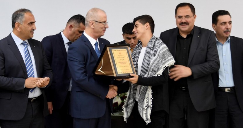 الطالب صبيح فاز بالمرتبة الثانية في تحدي القراءة من بين 10 مليون قارئ عربي