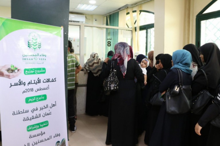 لـ 1000 مستفيد: وفاء المحسنين توزع الكفالة الشهرية للأيتام والأسر