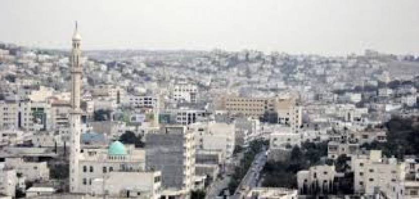 وفد اعلامي من الباراغواي يطلع على أوضاع الخليل
