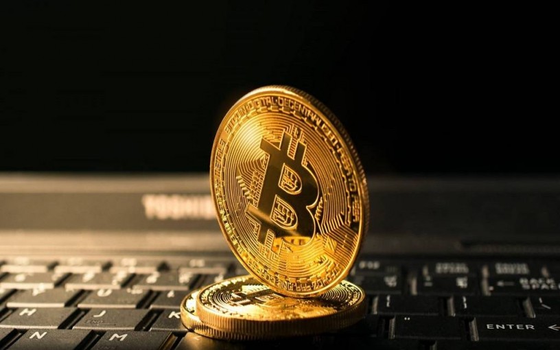 موجة بيعية جديدة تضرب العملات الإلكترونية.. و البيتكوين تتهاوى 11%