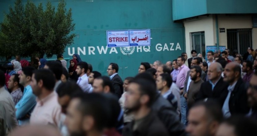 اضراب شامل في كافة مؤسسات الأونروا غدا وبعد غد