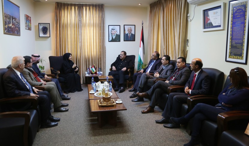 اعلان مهم حول التعاقد مع المعلمين الفلسطينيين للعمل في قطر
