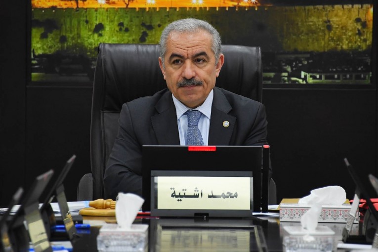 اشتية يكشف استراتيجية الانفكاك الاقتصادي عن الاحتلال