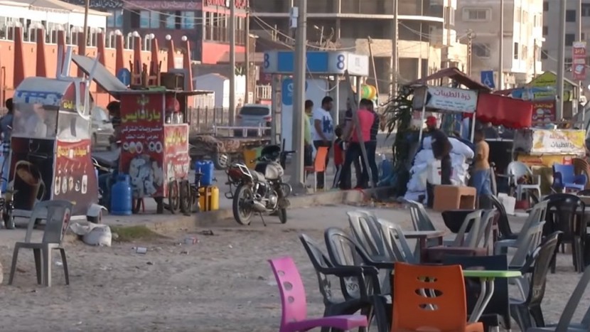 بقالات متجولة لمواجهة حالة الكساد في غزة