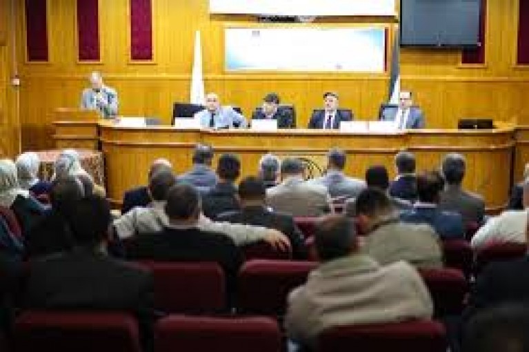 مؤتمر بغزة يوصي بتعزيز التواصل مع المؤسسات الدولية لتطوير البحث العلمي