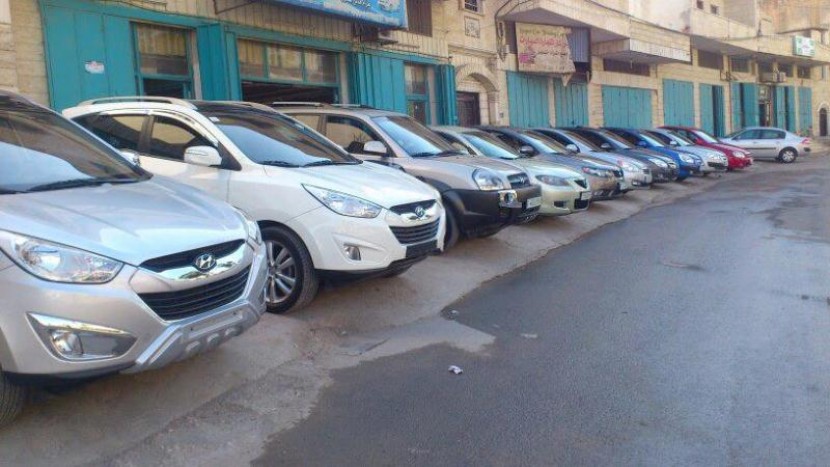 بعد نفي المالية.. ارتفاع قيمة جمارك سيارات في فلسطين