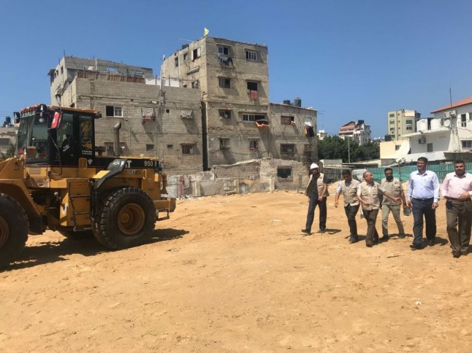 وضع حجر الأساس لإعادة إنشاء مشفى 