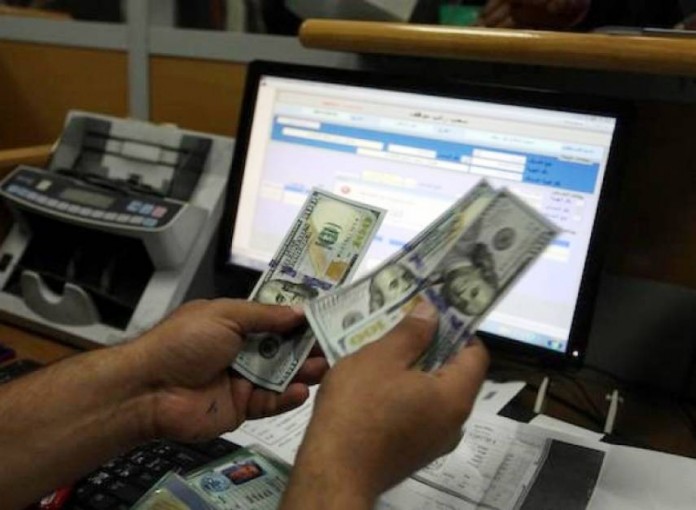 ولويل وعصفور: دعوات إغلاق البنوك وشل القطاع الخاص تفاقم الأزمة الاقتصادية