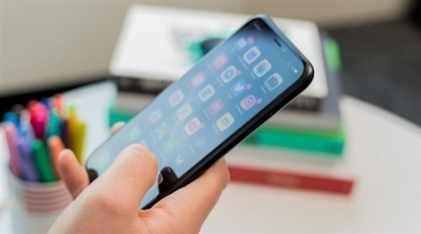 حيلة بسيطة ستغير طريقة إرسالك للصور على آي فون