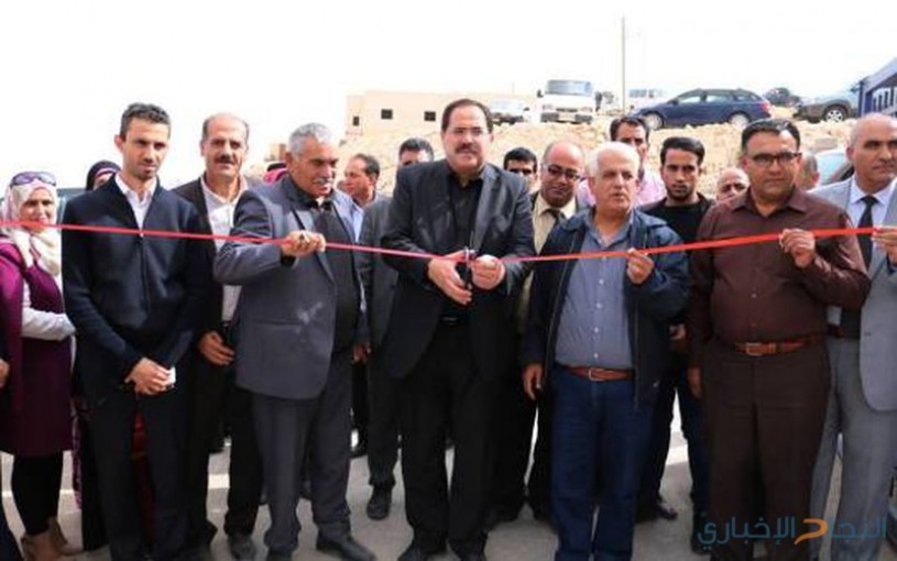 صيدم يفتتح مدرسة التحدي 13 جنوب الخليل