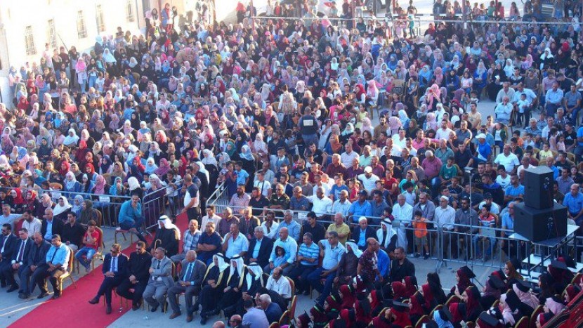 بنك فلسطين يقدم رعايته لحفلات تكريم الطلبة المتفوقين في الثانوية العامة 