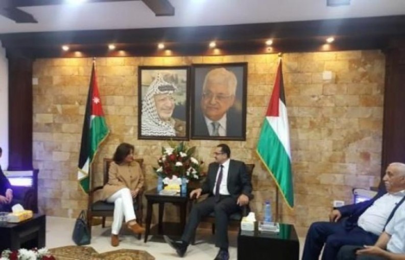 تجديد اتفاق تزويد اريحا بالكهرباء من الاردن