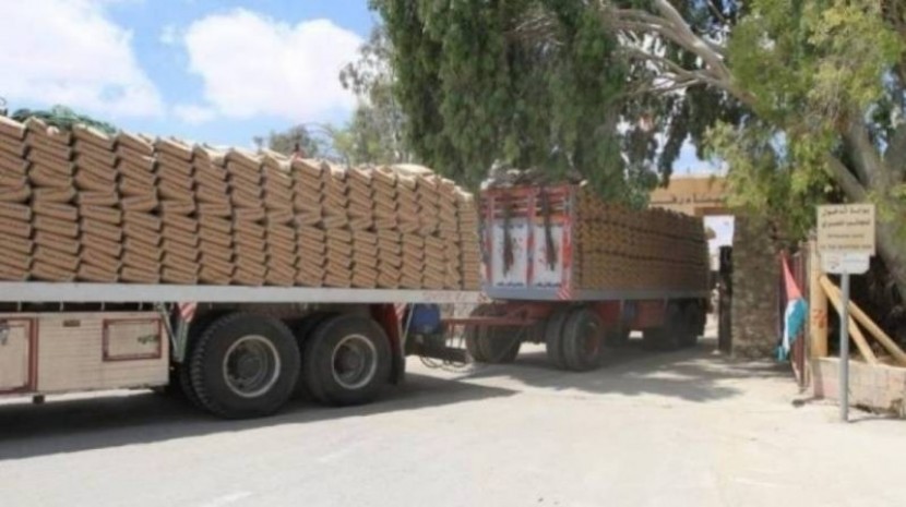 اقتصاد غزة: كميات الإسمنت المصري التي دخلت القطاع بسيطة وليست دورية
