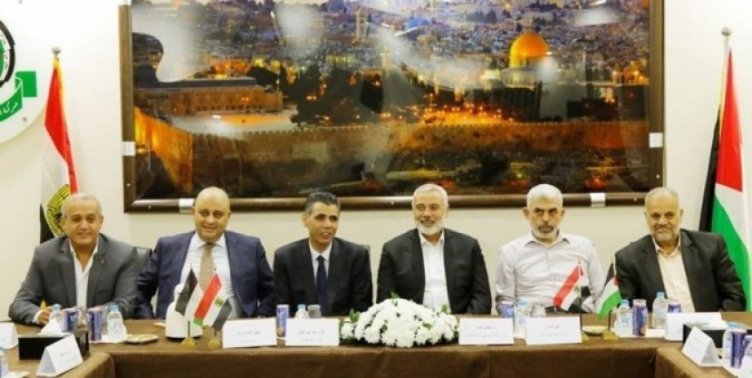 صحيفة: تطبيق الشق الأول من تفاهمات التهدئة وادخال الأموال القطرية لغزة قبل منتصف الشهر الحالي
